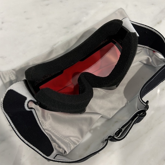 BOLLÉ Youth Ski Goggles - Picture 4 of 8